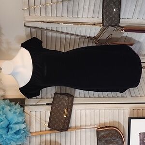 Little black velour dress 👗